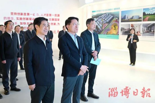 市委市政府召开全市重大项目推进工作现场会